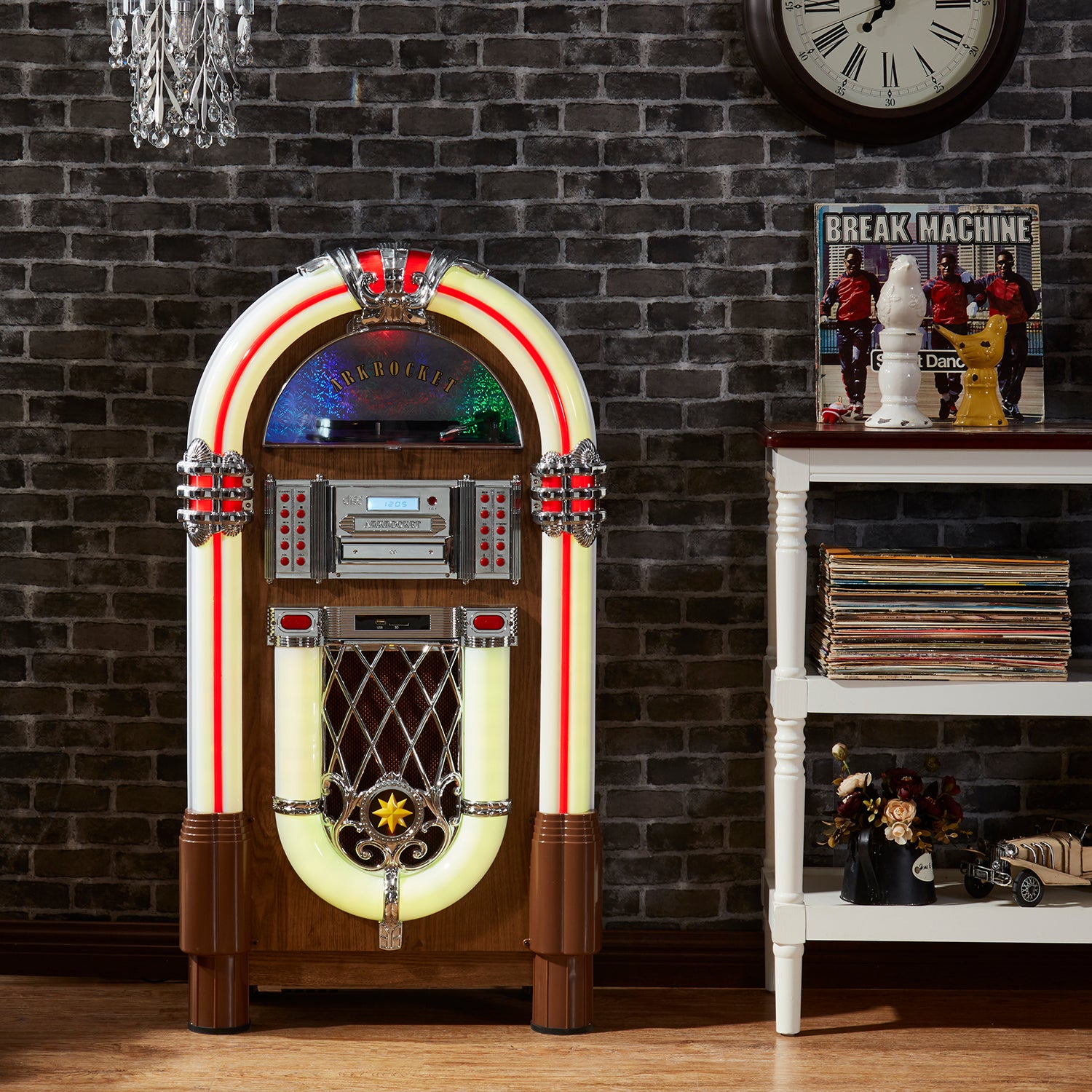 Taurus II Mid-Size Jukebox - Oak