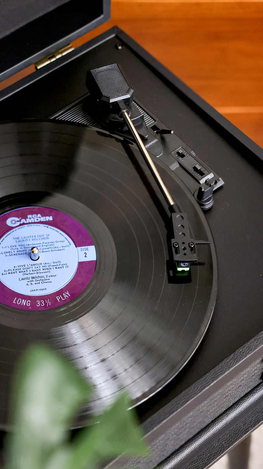 Discovery II Console Record Player - Black